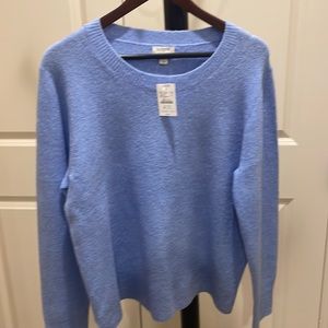 J Crew crew neck sweater. Size large never worn excellent condition.